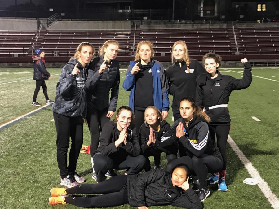 State High Girls Come Together for Powderpuff Football