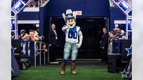 Dallas Mascot Rowdy before matchup against Bengals. Image by The Dallas Cowboys.