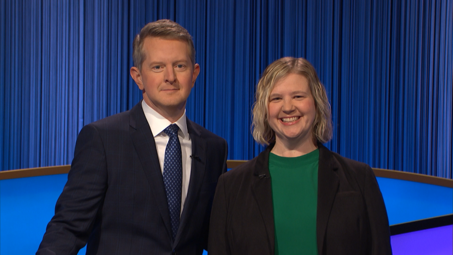State High Alum Kendra Westerhaus standing next to host Ken Jennings (left). Image credit to Sony Pictures. 
