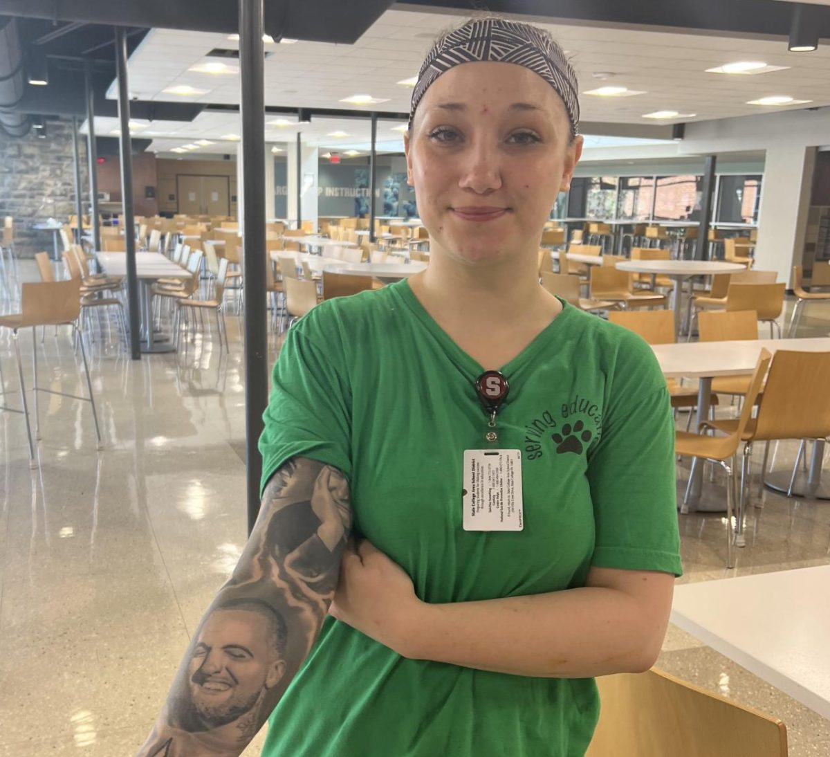 Kaylana Hoffman shows off her tattoo of Mac Miller that she got following his death. Sept. 7 was the five year anniversary of Miller’s death from an accidental overdose. 