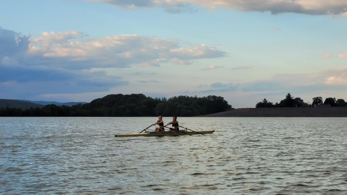 Amy Liu and Sophia Reutzel row at the Foster Joseph Sayers Reservoir on August 18, 2023.