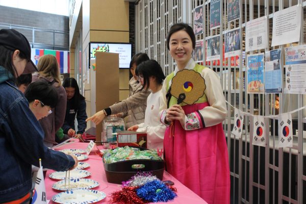 Korean station at the Multicultural Children’s Festival. 
