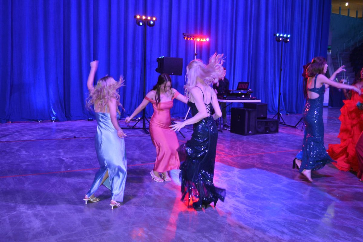 Students take to the dance floor at junior prom