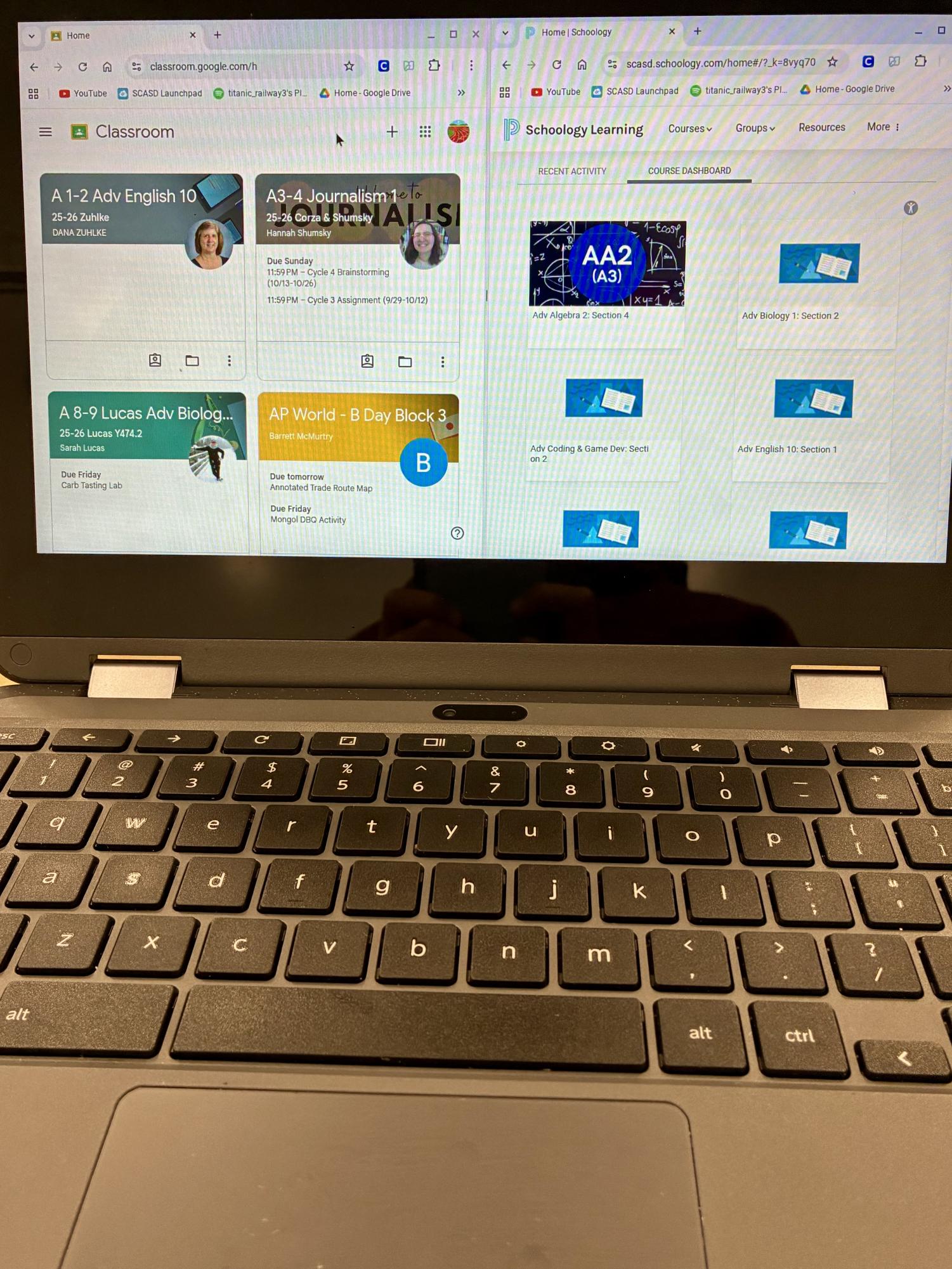 Student Chromebook shows splitscreen with both Google Classroom and Schoology.