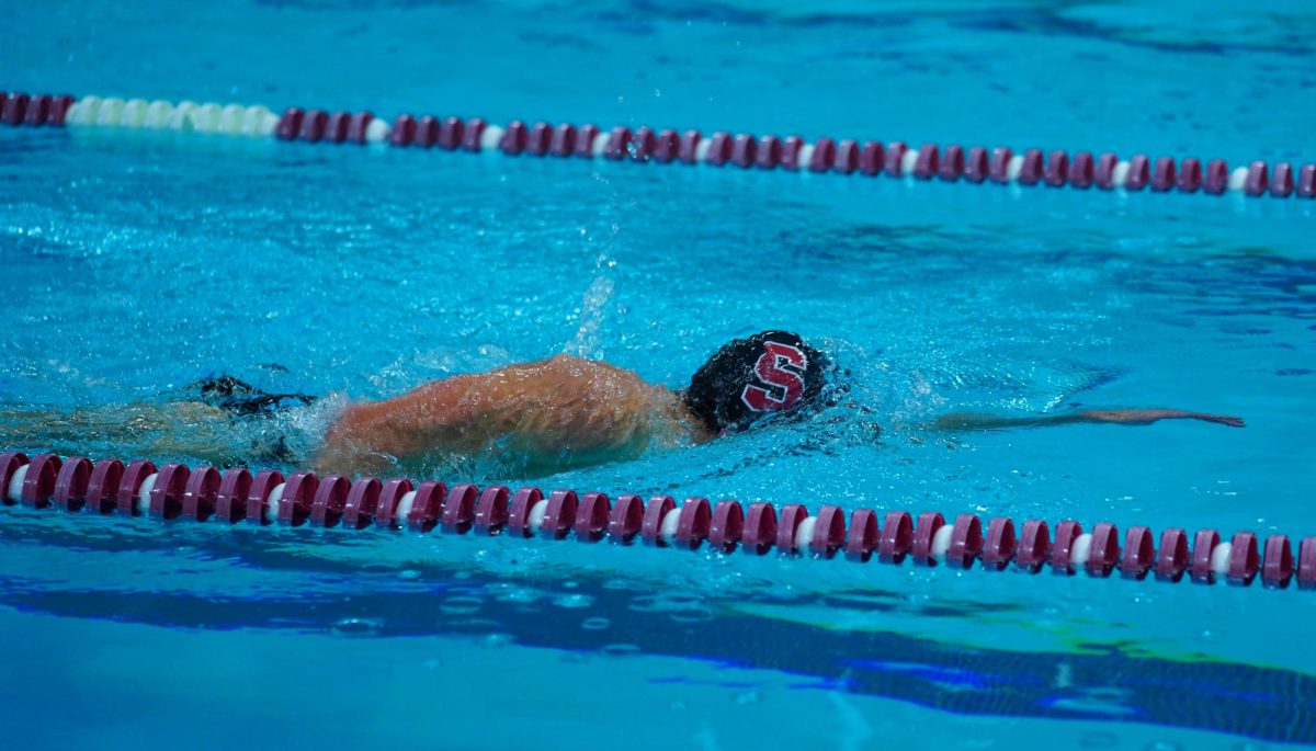 Sophomore Luka Kalandaria take a cool down lap after a tough 500 freestyle swim where he able to grab first place with a time of 5:31. Fellow sophomore teammate Grayson Goza commented on the impressive swim, and the team altogether: “Everybody did their part. We all had a great day, and it was all thanks to some really good swims by my teammates all around.”
