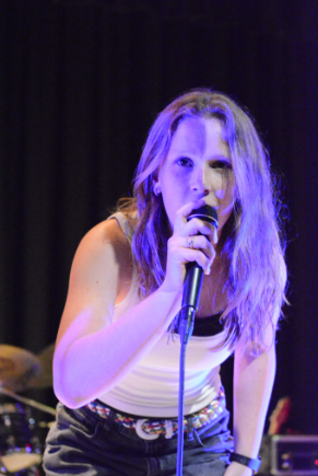 EA Stilson Performing